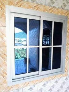fenêtre sur mesure à Le Housseau-Bretignolles